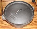 Wenzel cast iron dutch oven