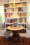 Love this marble topped antique table and nifty lamp