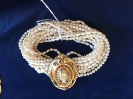 Fresh Water Peal Bracelet with Large 14k Clasp