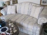 loveseat
