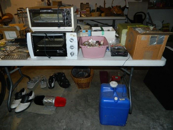 Miscellaneous in garage - 2 toasters, golf shoes, golf clubs, etc.