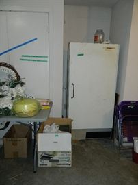 Garage - working refrigerator, Christmas wreaths, etc.
