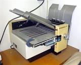 Pitney Bowes 1861 Tabletop Folder