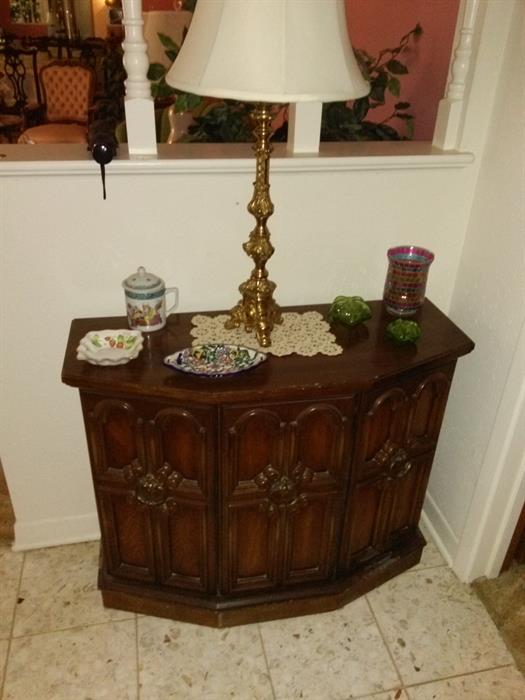 Sisters Estate Sales and Services Starts On 7/21/2016