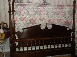 Mahogany queen size bed