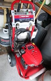 Troy Bilt Pressure Washer 2550 PSIG