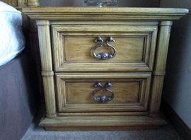 Thomasville hollywood regency​ king bedroom set (Sealy Posturepedic super clean mattress, dresser w/ mirror, pr night stands and gentleman's chest of drawers)