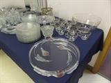 vintage glass / collectibales & antique pieces and china