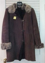 Small size shearling coat.