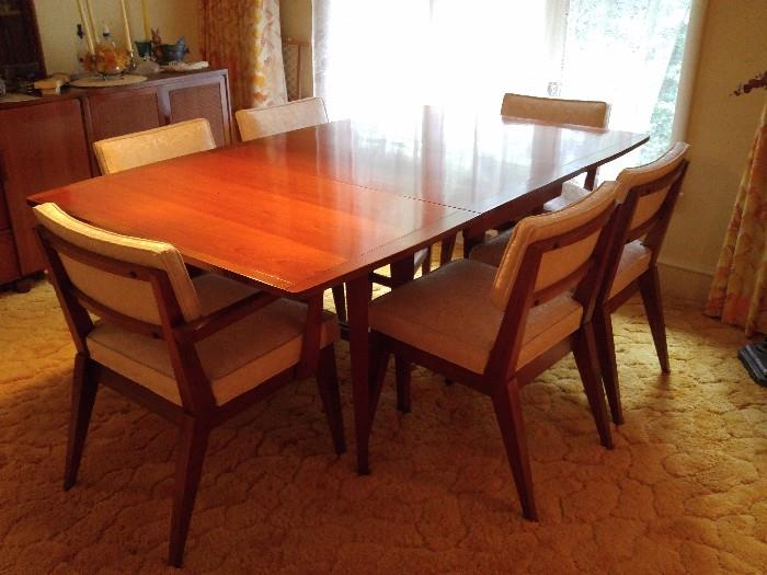 Parkway Terrace by Tomlinson Furniture from the 1950's. In "like new" condition. 