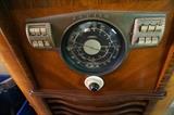 Vintage Zenith Upright Console Short Wave/FM Radio.