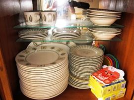 PFALZGRAFF CHINA  SET