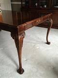 Century Mahogany banquet style extension table extends to 120" with 2- 22" leaves.  heat protective pads included