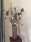 dried flower arrangement
