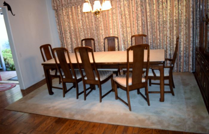 Ethan Allen dining table,8 chairs