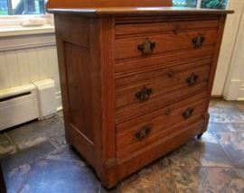 Antique Eastlake 3-drawer chest/wash stand, on wheels. Slight condition issues.