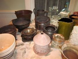 Vintage metal and copper pots, misc. bowls and tabletop items.