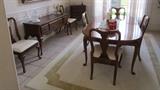 Henredon 6 chair formal dining table