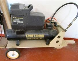 Industrial air compressor 