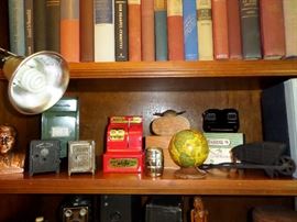 VINTAGE BANK COLLECTION & CAST IRON WHEELBARROW