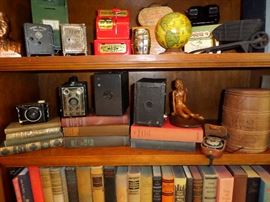 VINTAGE CAMERA COLLECTION