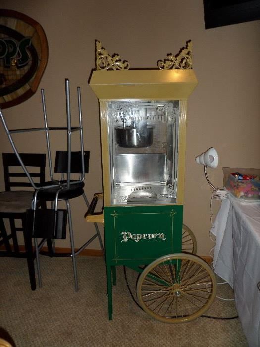 GOLD MODEL DELUXE ANTIQUE MODEL WITH CART
