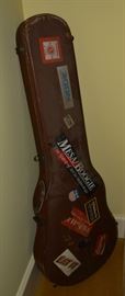 Vintage GIBSON Guitar Case