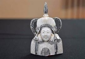 Vintage Asian Snuff Bottle Collection