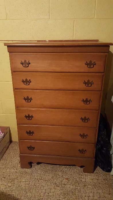 Six drawer dresser - $60