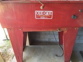 Cee-Gee Parts Washer