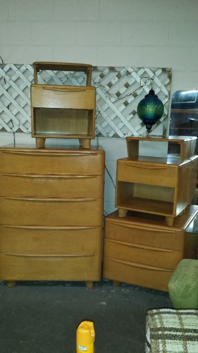 Much Mid Century furniture and items!! 23 pcs. Heywood and Wakefield