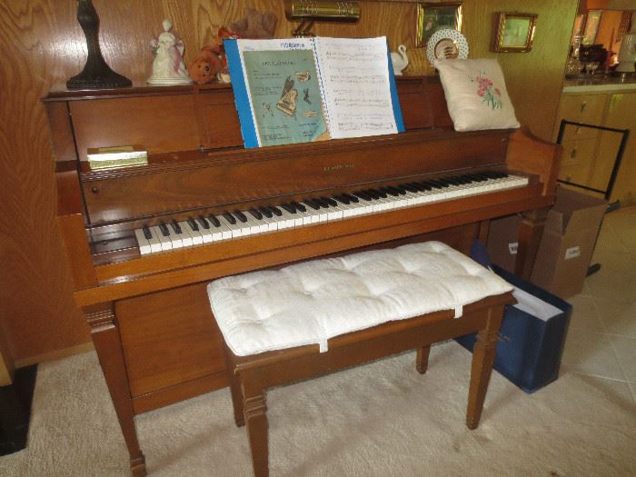 Hobart Cable piano