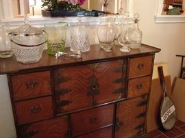 Very nice Korean chest