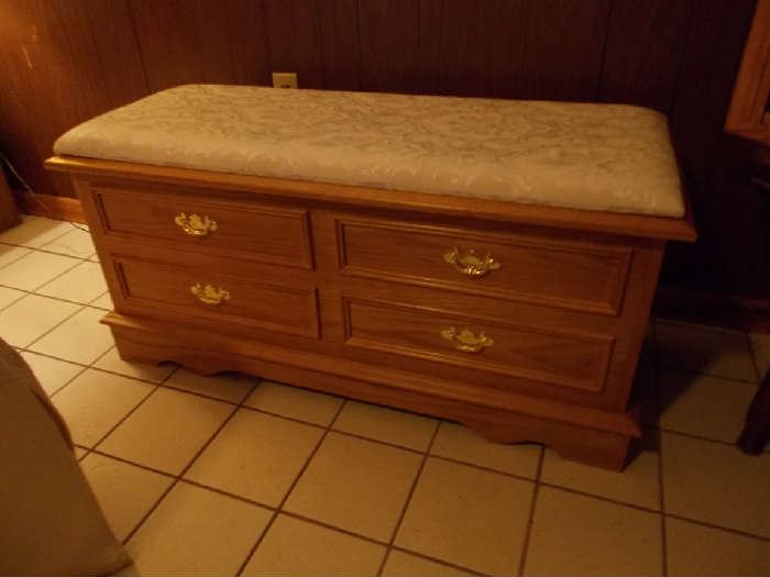Reproduction Oak Cedar Lined Blanket Chest with Cushion Top for Sitting  - 4 "fake" Drawers in front - 46" Wide; 23" Tall - NICE!