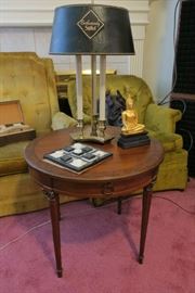 Medallion Limited Table.  Stiffel Bouillotte Lamp - still has the tags!!