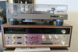 Sony Turntable & Sansui Receiver QR-6500