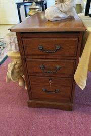 Solid Oak Drawers & File Drawer