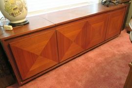 Barzilay Teak Console Stereo - BEAUTIFUL