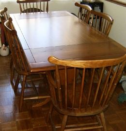 draw leaf table and 6