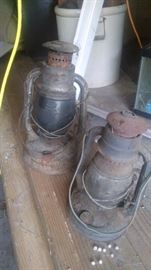 OLD BARN LANTERNS