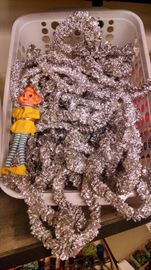 VINTAGE  CHRISTMAS TINSEL GARLAND