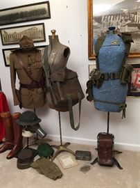 WWII FIELD GEAR