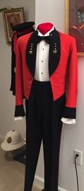 WWII ROYAL MARINE OFFICER MESS DRESS