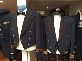 ROYAL AIR FORCE MESS DRESS UNIFORM