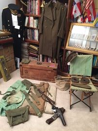 WWII BRITISH OFFICER'S TRUNK WITH COLLECTION TO INCLUDE: UNIFORM, COAT, FOLDING CHAIR, CANVAS BATHTUB, WASH BASIN, BUCKET & MUCH MORE.