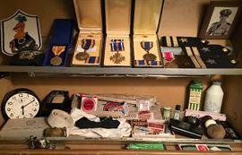 WWII 1947 NAMED:  LT. JAMES LAMIRE US NAVY PILOT. VETERANS PERSONAL COLLECTION INCLUDES MEDALS, PAPERS, 3 UNIFORMS & 3 TRUNKS