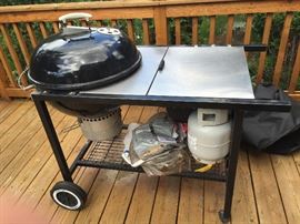 WEBER GRILL WITH PROPANE STARTER & STAINLESS TOP