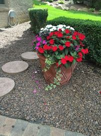 LARGE TERRACOTTA PLANTER