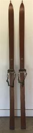 VINTAGE HICKORY SKI'S BY NORTHLAND SKI MFG. COW/SKI BOOTS