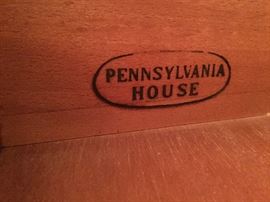 PENNSYLVANIA HOUSE SECRETARY DESK 